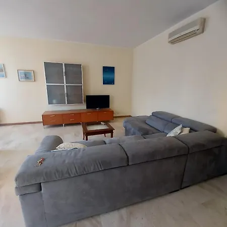 Maison Lucrezia Appartamento Cagliari